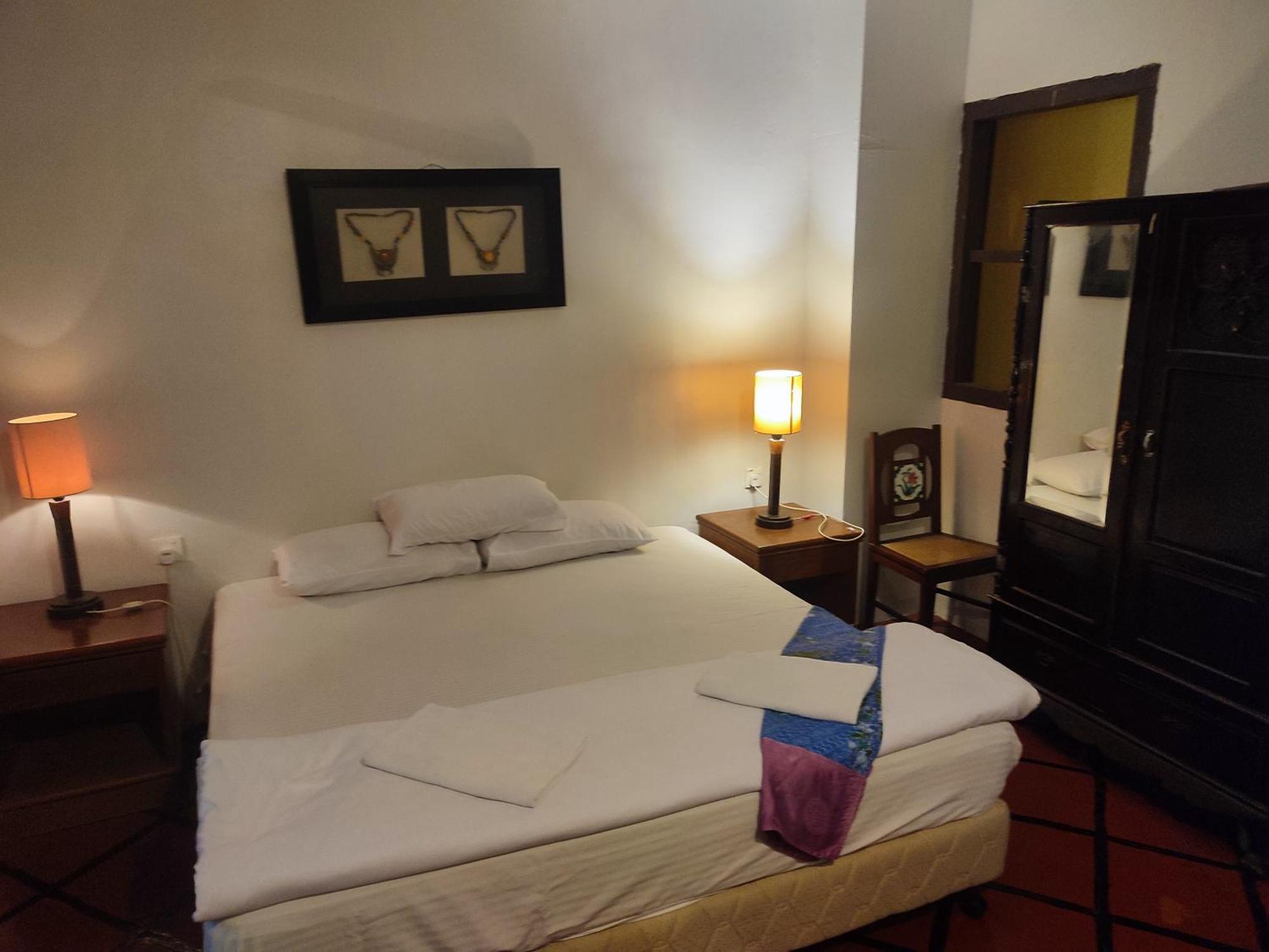 Cintra House Hotell George Town Exteriör bild