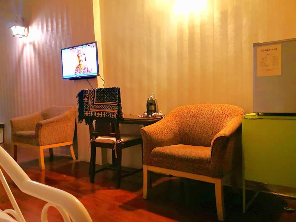 Cintra House Hotell George Town Exteriör bild