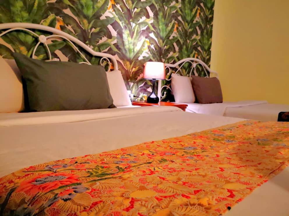 Cintra House Hotell George Town Exteriör bild